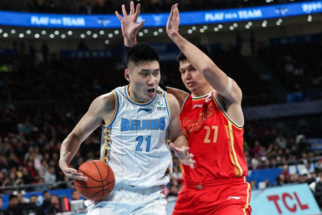 亚博体育平台-李根队友加盟NBL，苏群谈升降级杜绝假球，福建签下场均25分猛将